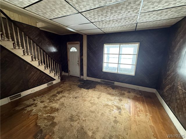 1317 Niagara Avenue, Niagara Falls, NY 14305