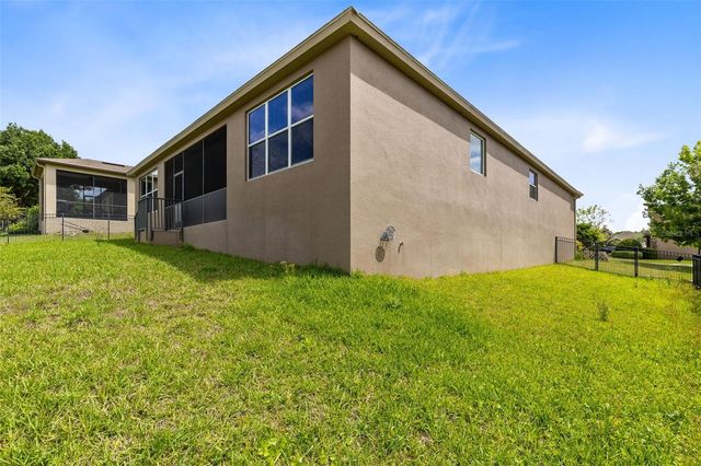 30139 HACKNEY LOOP, Mount Dora, FL 32757