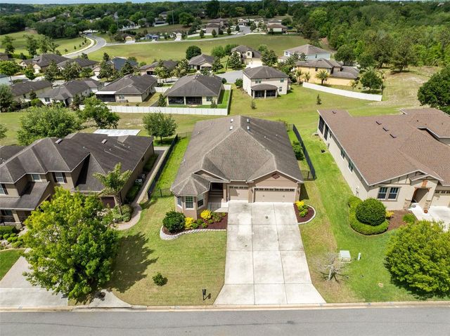 30139 HACKNEY LOOP, Mount Dora, FL 32757