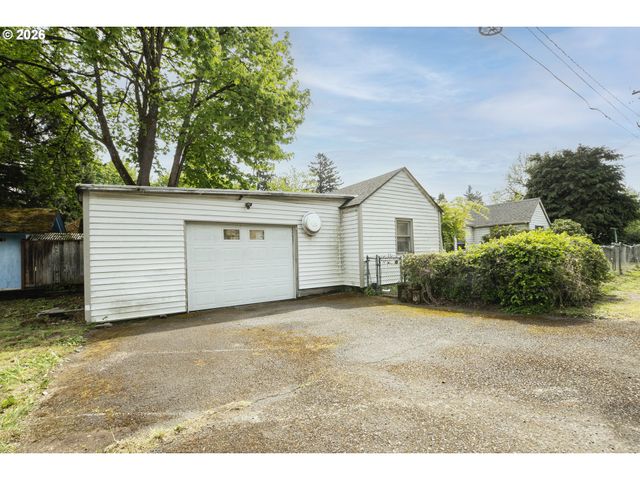 1645 MISSISSIPPI Ave, Eugene, OR 97403