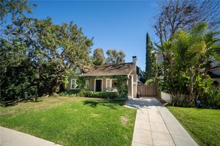 580 Lillian Way, Los Angeles, CA 90004