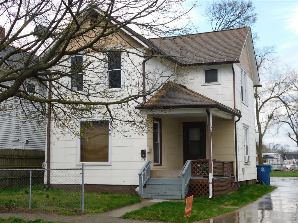 930 Cottage Avenue, Kalamazoo, MI 49001