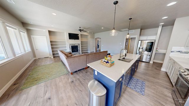 4155 Whistling Heights Way, Nampa, ID 83687