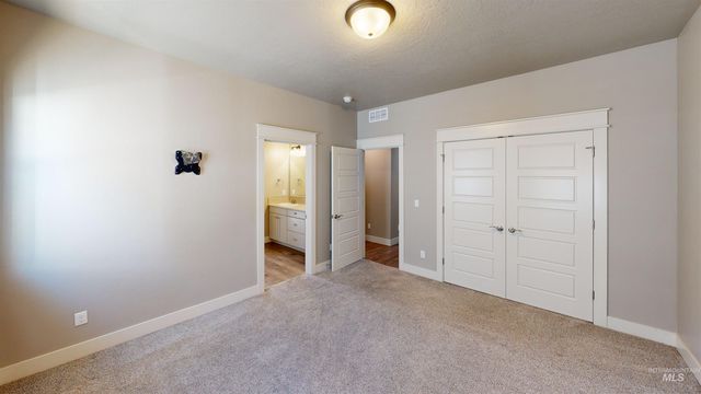 4155 Whistling Heights Way, Nampa, ID 83687