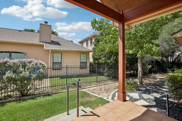4213 Wild Iris LN, Austin, TX 78727