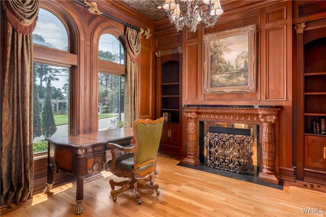 1402 Indian Hills, Tuscaloosa, AL 35406