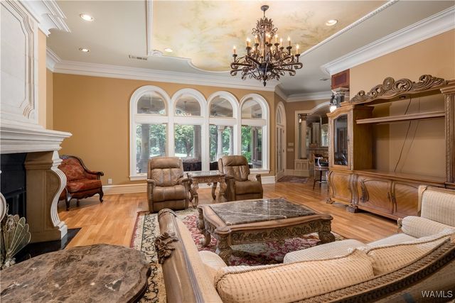 1402 Indian Hills, Tuscaloosa, AL 35406