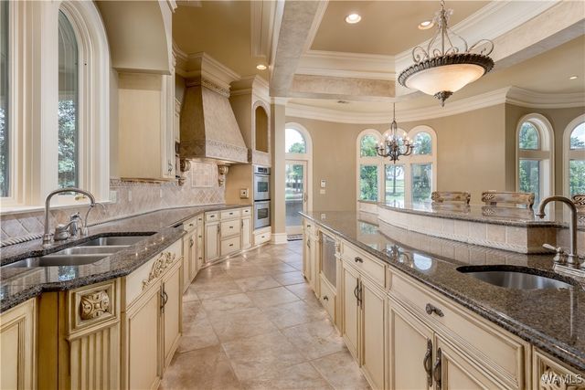 1402 Indian Hills, Tuscaloosa, AL 35406