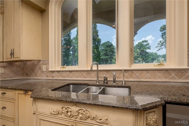 1402 Indian Hills, Tuscaloosa, AL 35406