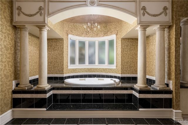 1402 Indian Hills, Tuscaloosa, AL 35406