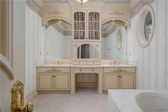 1402 Indian Hills, Tuscaloosa, AL 35406