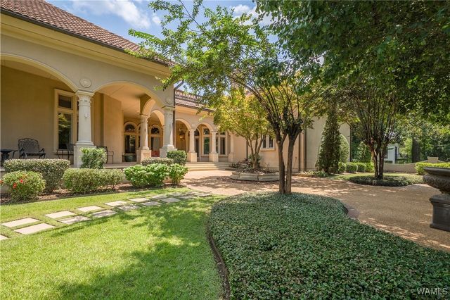 1402 Indian Hills, Tuscaloosa, AL 35406