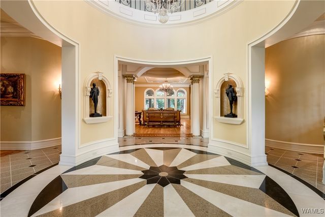 1402 Indian Hills, Tuscaloosa, AL 35406