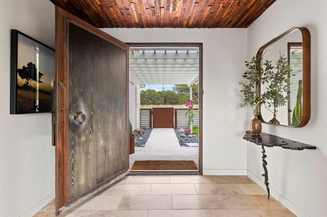 1300 Skyline Ridge Lookout, Wimberley, TX 78676
