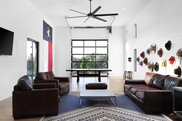 1300 Skyline Ridge Lookout, Wimberley, TX 78676