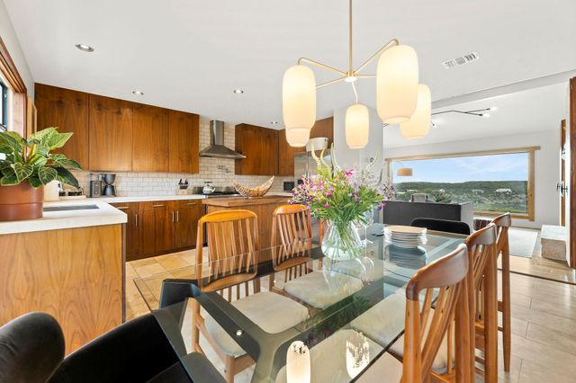 1300 Skyline Ridge Lookout, Wimberley, TX 78676