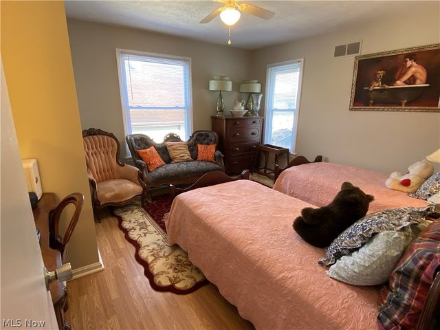 101 Ridgeway Street, Struthers, OH 44471