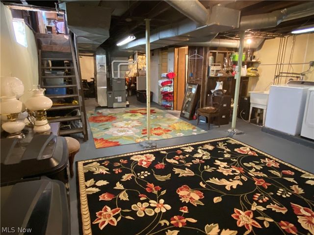 101 Ridgeway Street, Struthers, OH 44471