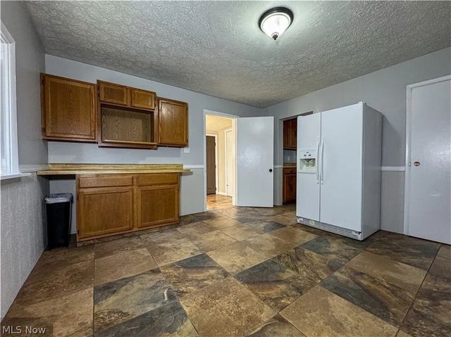 101 Ridgeway Street, Struthers, OH 44471