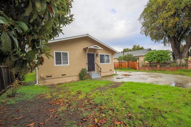 1159 Garden Street, East Palo Alto, CA 94303