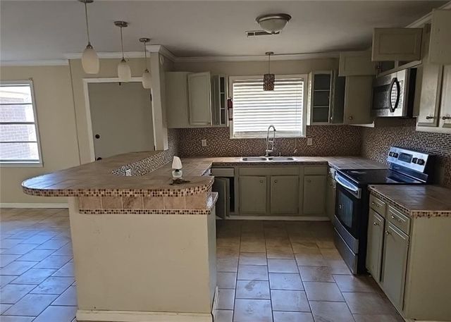 111 PAUL Street, Dry Prong, LA 71423