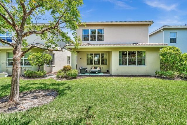 4353 Large Leaf Lane, Hollywood, FL 33021