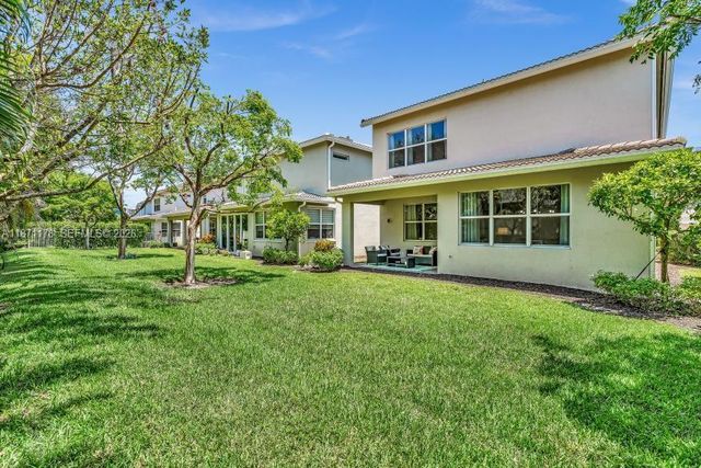 4353 Large Leaf Lane, Hollywood, FL 33021