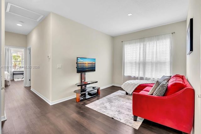 4353 Large Leaf Lane, Hollywood, FL 33021