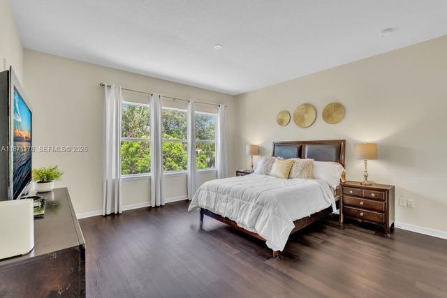 4353 Large Leaf Lane, Hollywood, FL 33021
