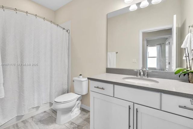 4353 Large Leaf Lane, Hollywood, FL 33021