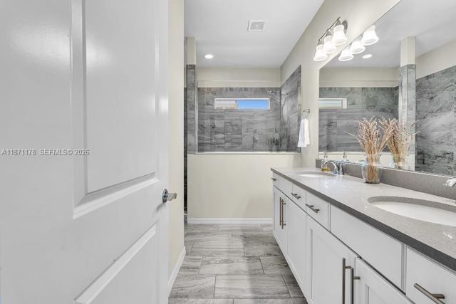 4353 Large Leaf Lane, Hollywood, FL 33021