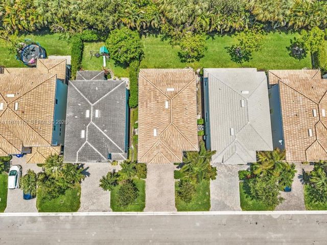 4353 Large Leaf Lane, Hollywood, FL 33021