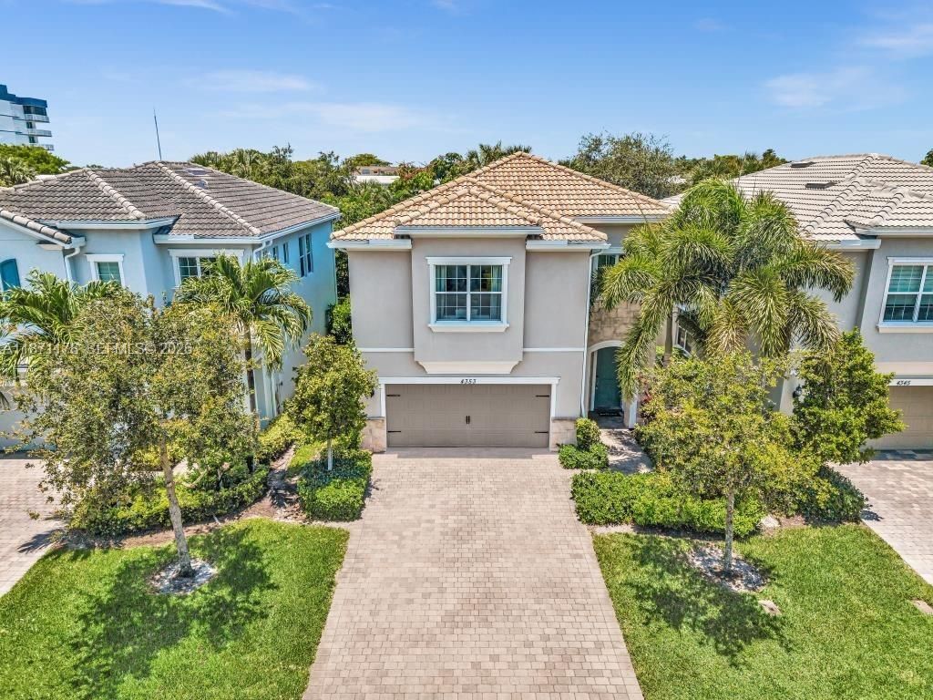 4353 Large Leaf Lane, Hollywood, FL 33021