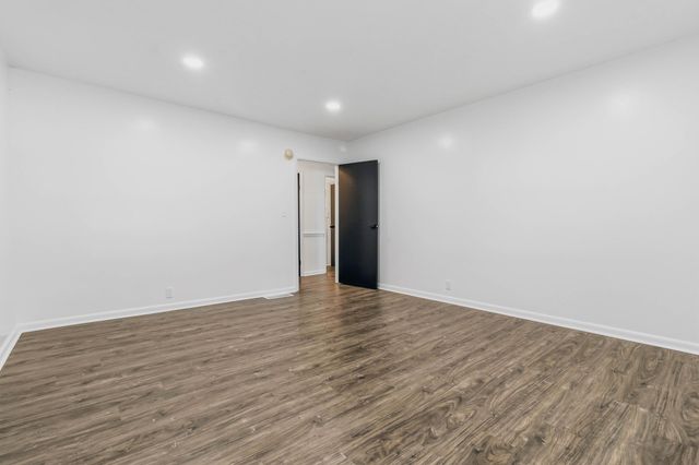 285 Kentucky 643, Waynesburg, KY 40489