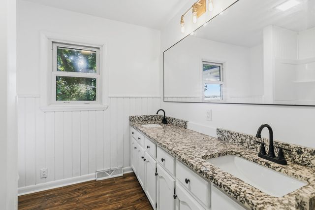 285 Kentucky 643, Waynesburg, KY 40489