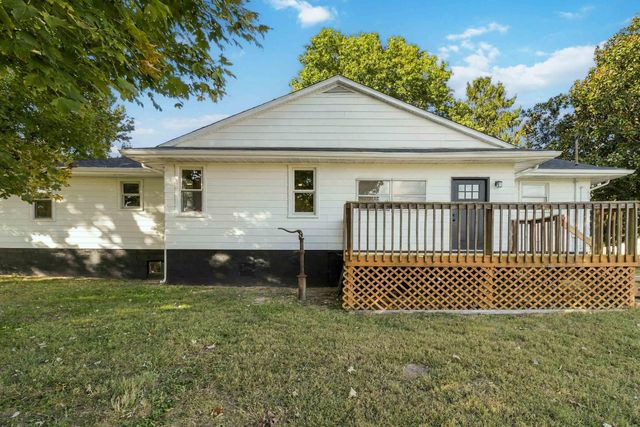 285 Kentucky 643, Waynesburg, KY 40489