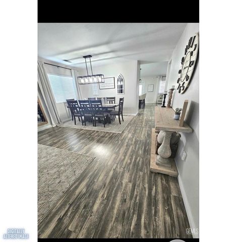 309 Alysheba Drive, Bakersfield, CA 93307