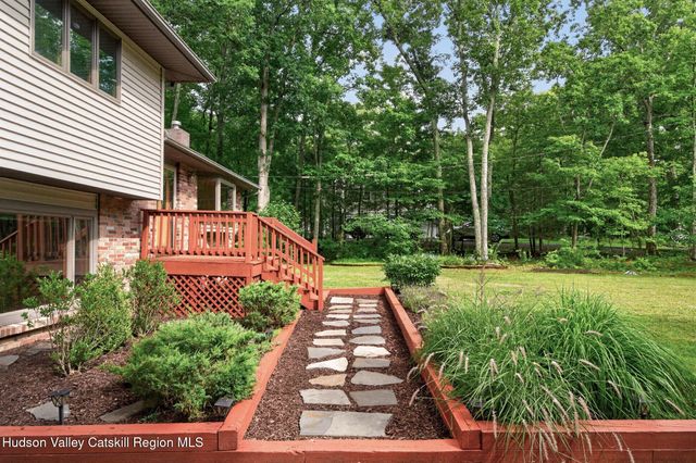 11 Mary Lou Lane, Shokan, NY 12481