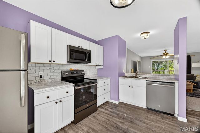 75 Sugar Glen Court 7, St Peters, MO 63376