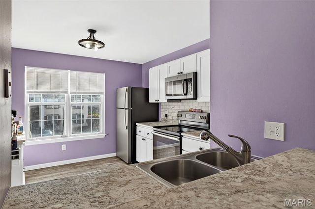 75 Sugar Glen Court 7, St Peters, MO 63376