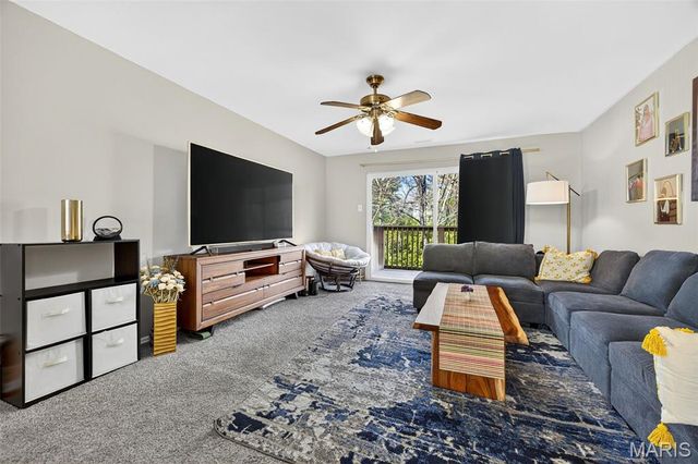 75 Sugar Glen Court 7, St Peters, MO 63376