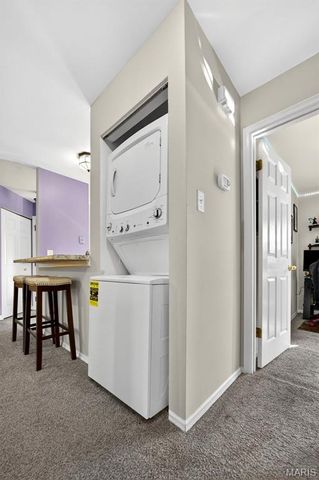 75 Sugar Glen Court 7, St Peters, MO 63376