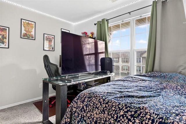 75 Sugar Glen Court 7, St Peters, MO 63376