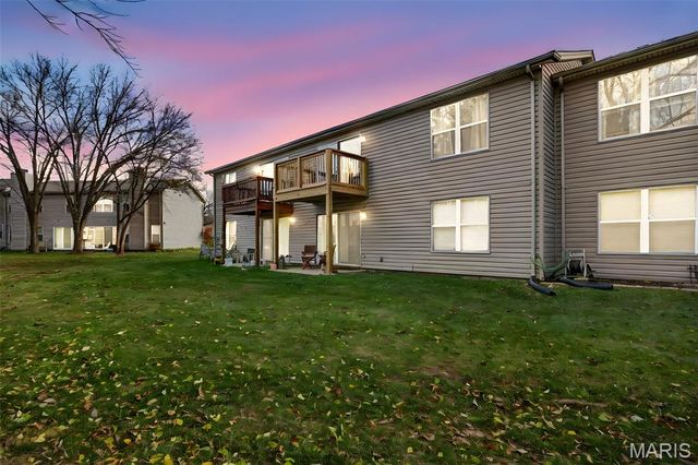 75 Sugar Glen Court 7, St Peters, MO 63376