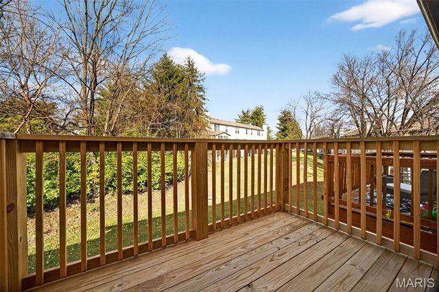 75 Sugar Glen Court 7, St Peters, MO 63376