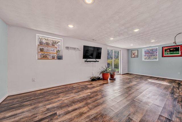 433 Dawnridge LN, Troutville, VA 24175