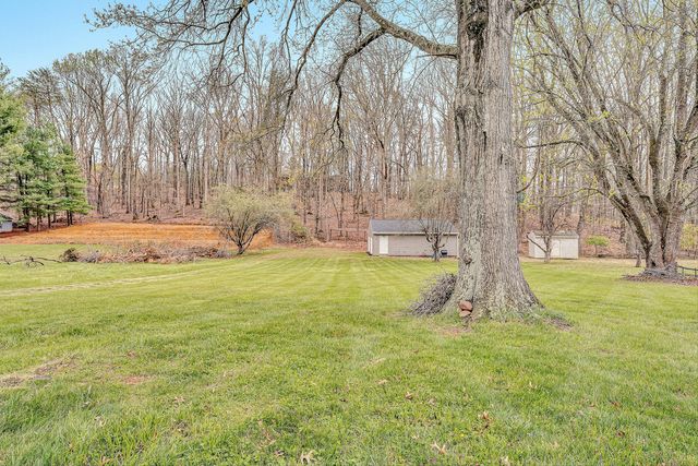 433 Dawnridge LN, Troutville, VA 24175