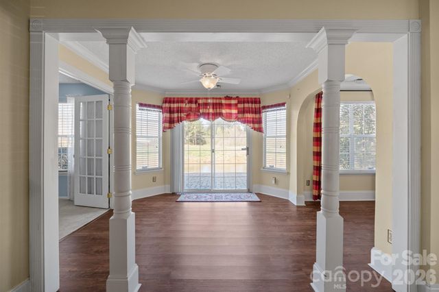 5805 Amity Springs Drive, Charlotte, NC 28212