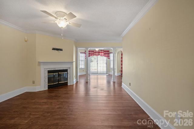 5805 Amity Springs Drive, Charlotte, NC 28212