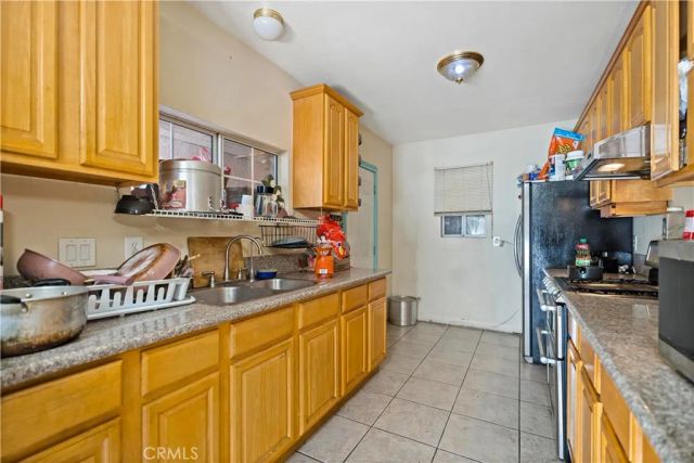 2843 Meeker, El Monte, CA 91732